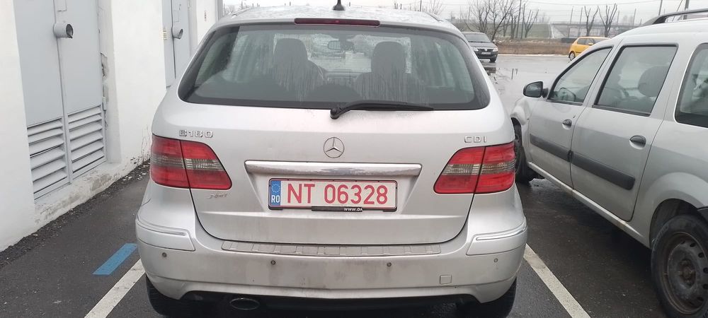 Vând Mercedes B Class
