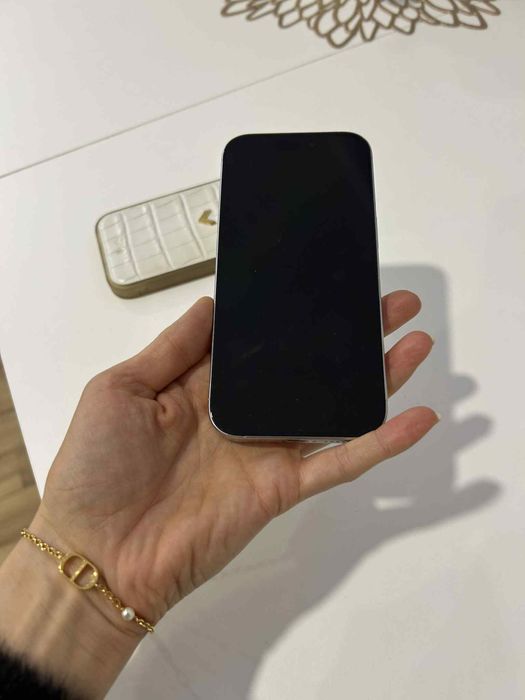 Iphone 16 pro, in garantie