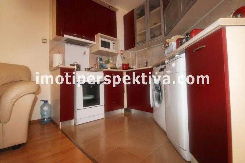 Продава се Двустаен апартамент в Пловдив, Кършияка - 65 кв.м за 2200 €/кв.м - Снимка #1