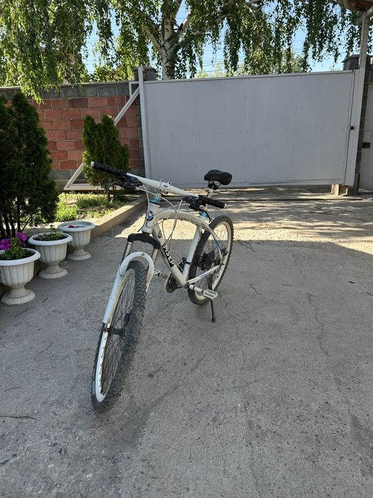 Продам велик бмв