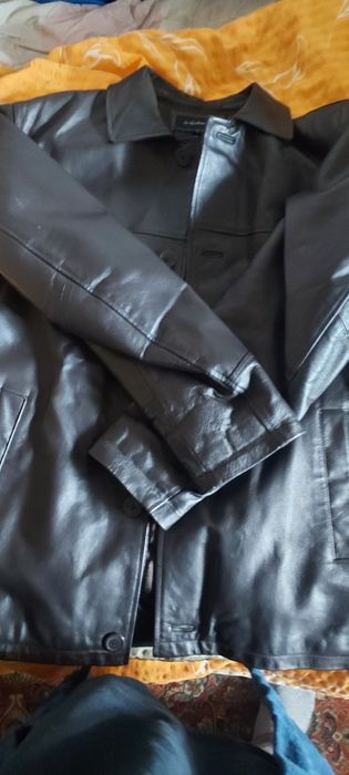 Geaca piele neagra