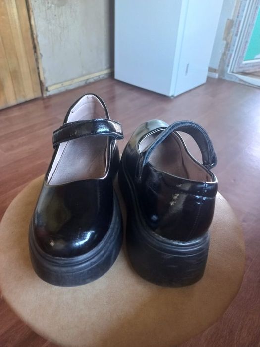 Детская обувь в хорошем состоянии