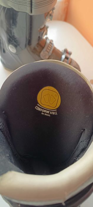 Обувки за ски Atomic T2 hawx 100 номер 41 има вградена система Recco