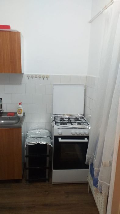 Închiriez garsoniera în zona micalaca 0722709496