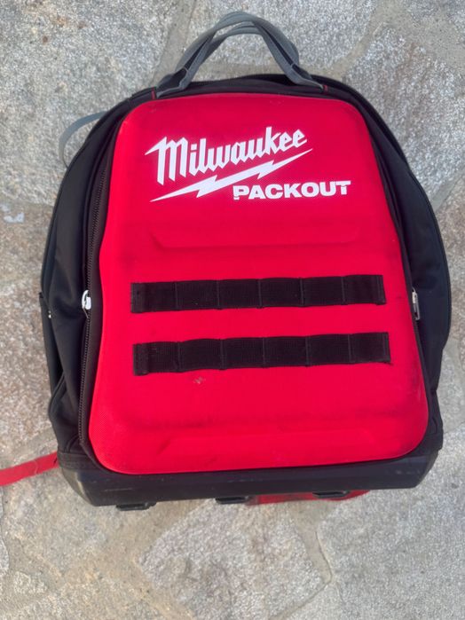 Милуоки чанта и раница за инструменти Milwaukee tool box