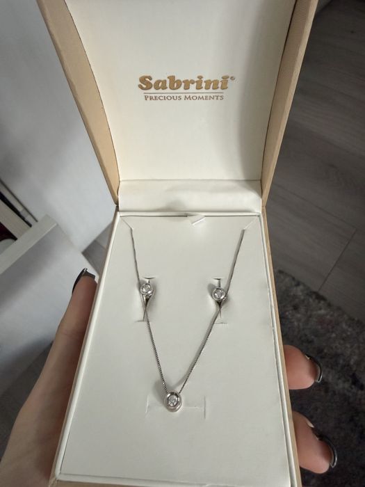 Set Cercei si Lanț Aur Alb 18 k cu Diamante BIBIGI PUNTO LUCE