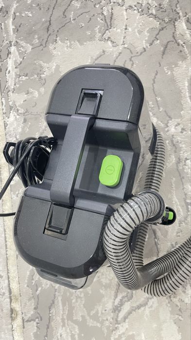 Моющий  пылесос