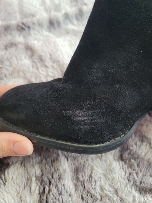 Botine negre cu toc gros