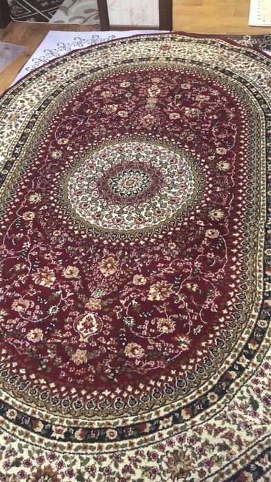 Ковер 2*3 в отличном состоянии