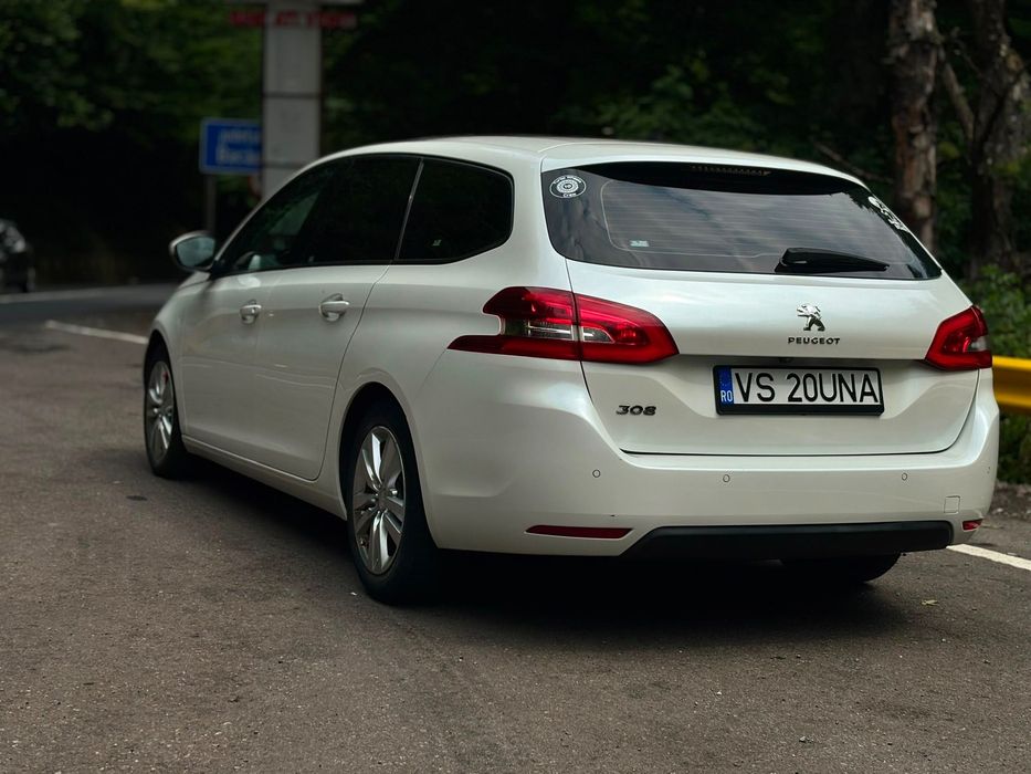 Vând peugeot 308 SW