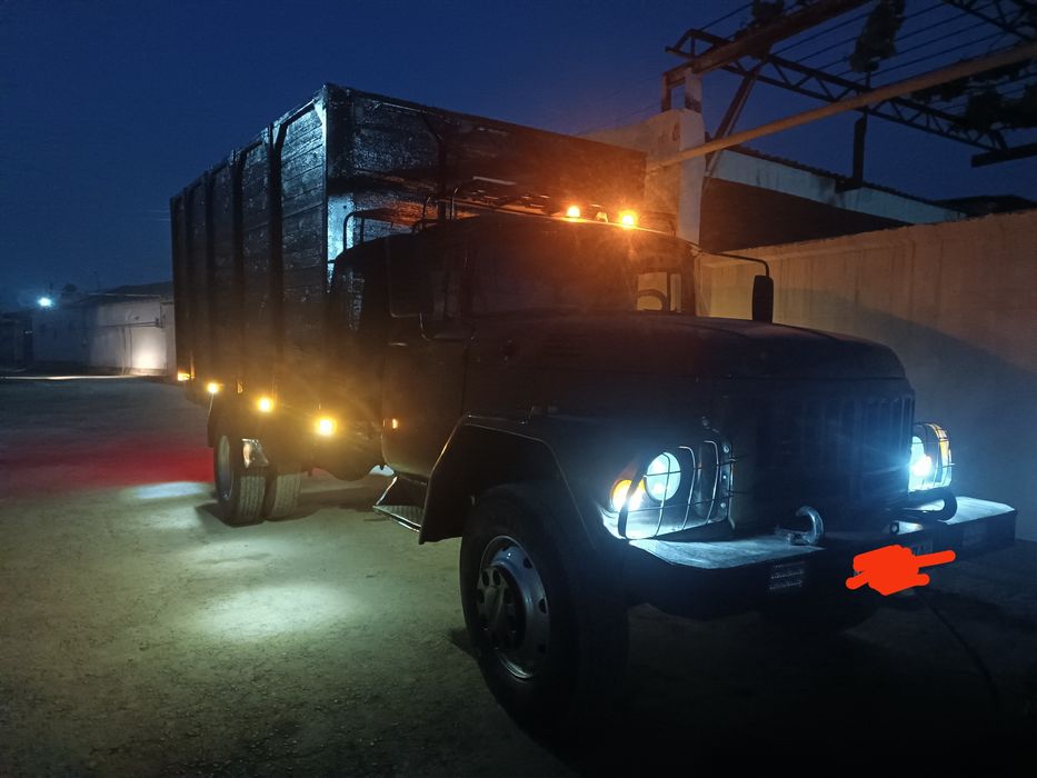 Zil Dlinaver sotiladi.