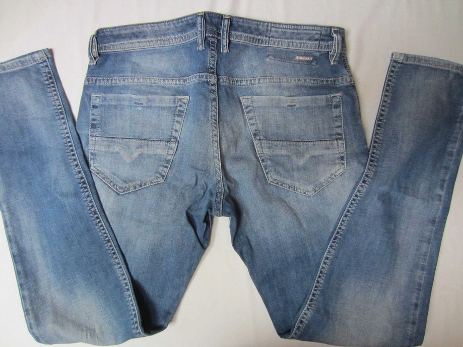 Blugi Diesel Thommer,W32 L32,Talie=86cm,Lung=102cm,skinny,stare f.buna