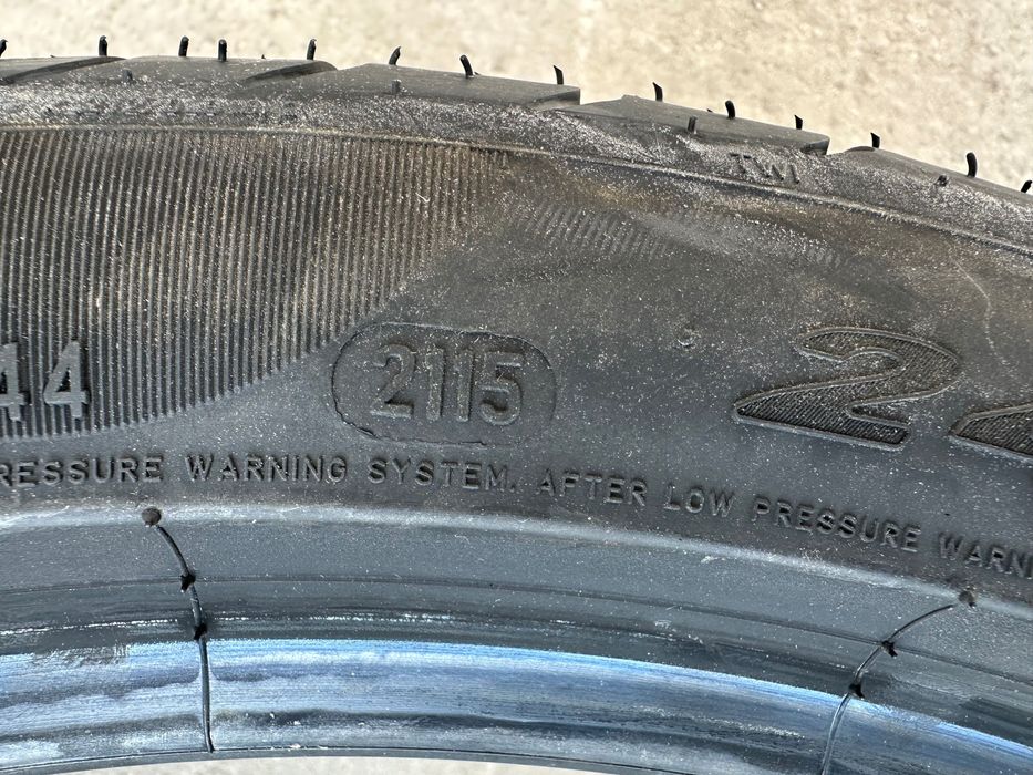 Нови гуми летни гума 245/40/20” PIRELLI P ZERO,RFT