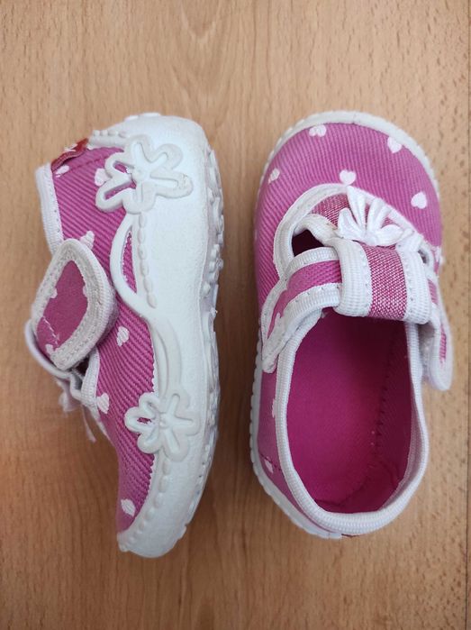 Пантофи на сърца Колев и Колев, размер 20