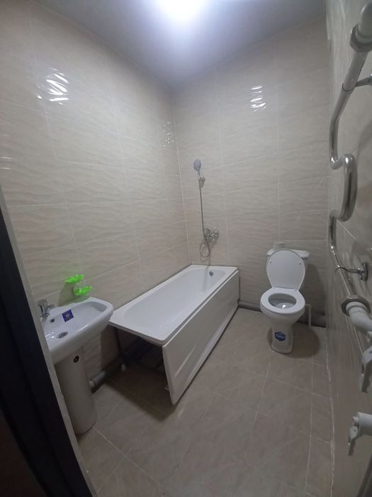 Уй сотилади 18 мкр 3 хона 2 хожатхоналик