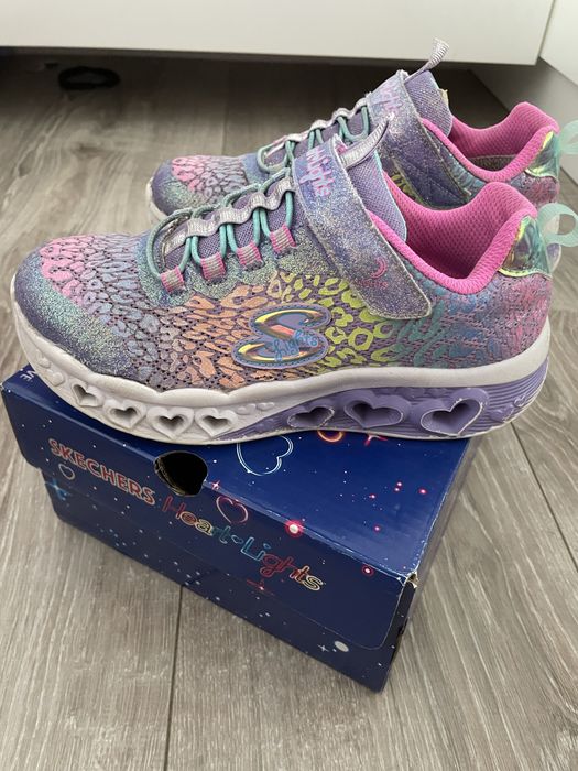 Pantofi Skechers nr.33,5