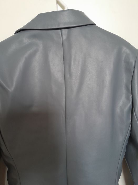 Продам пиджак экокожа