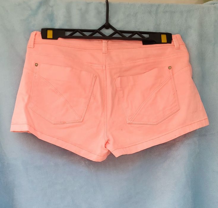 Pantaloni Blugi jeans scurti Berska