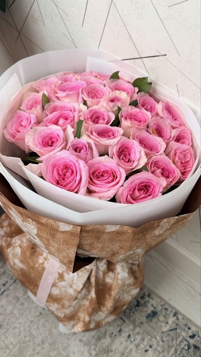 розовые розы 31 шт