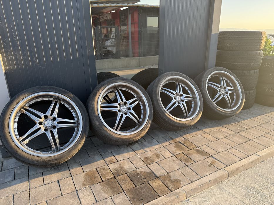 Porsche Q7 295/35/22