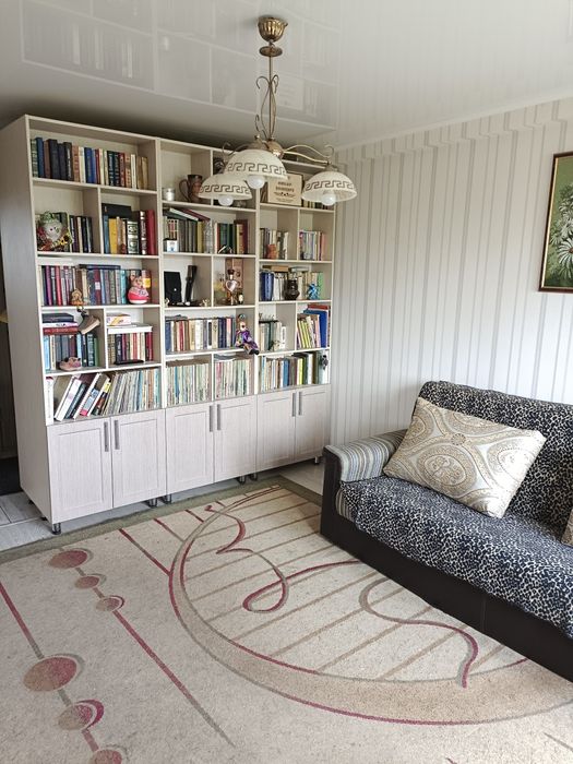 Продам 4 х комн квартиру