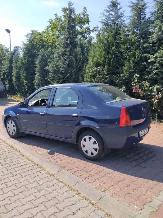 Dacia Logan Vând Dacia Logan 1.4 benzină 99000km,unic proprietar