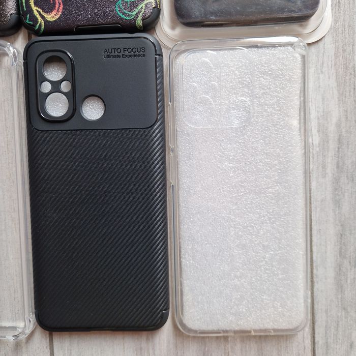Huse si folii protecție compatibile Xiaomi Redmi 12c
