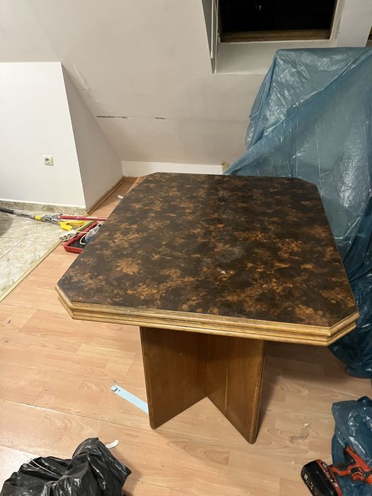 Трапезна маса  105/85/80см