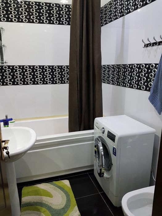 Сдаю свою квартиру центр Госпитальный метро Ойбек