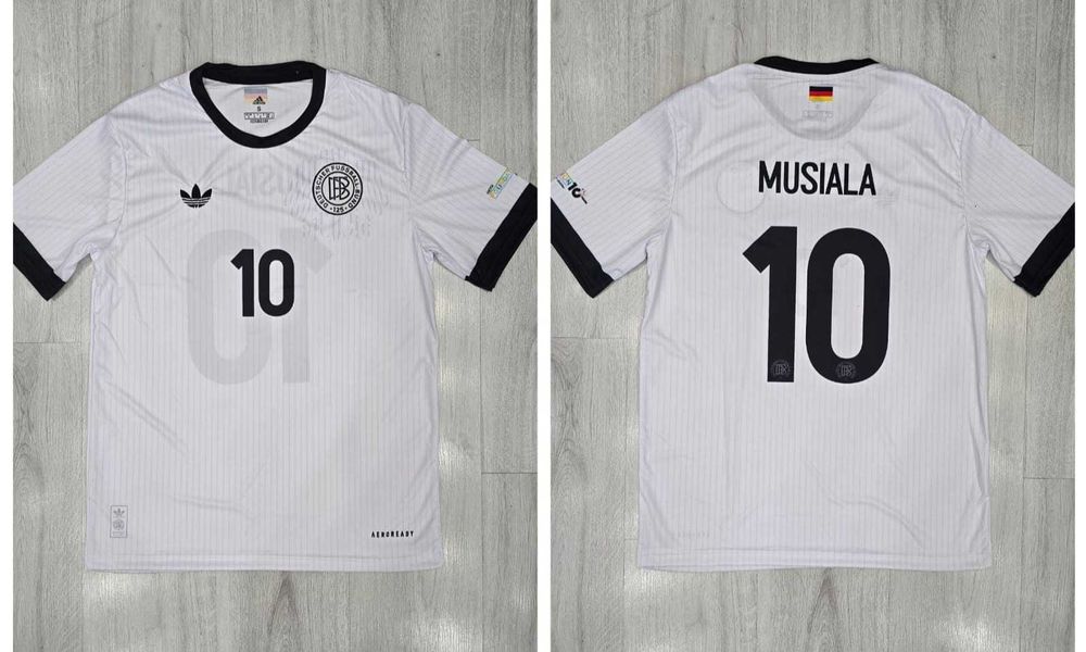 Футболни тениски