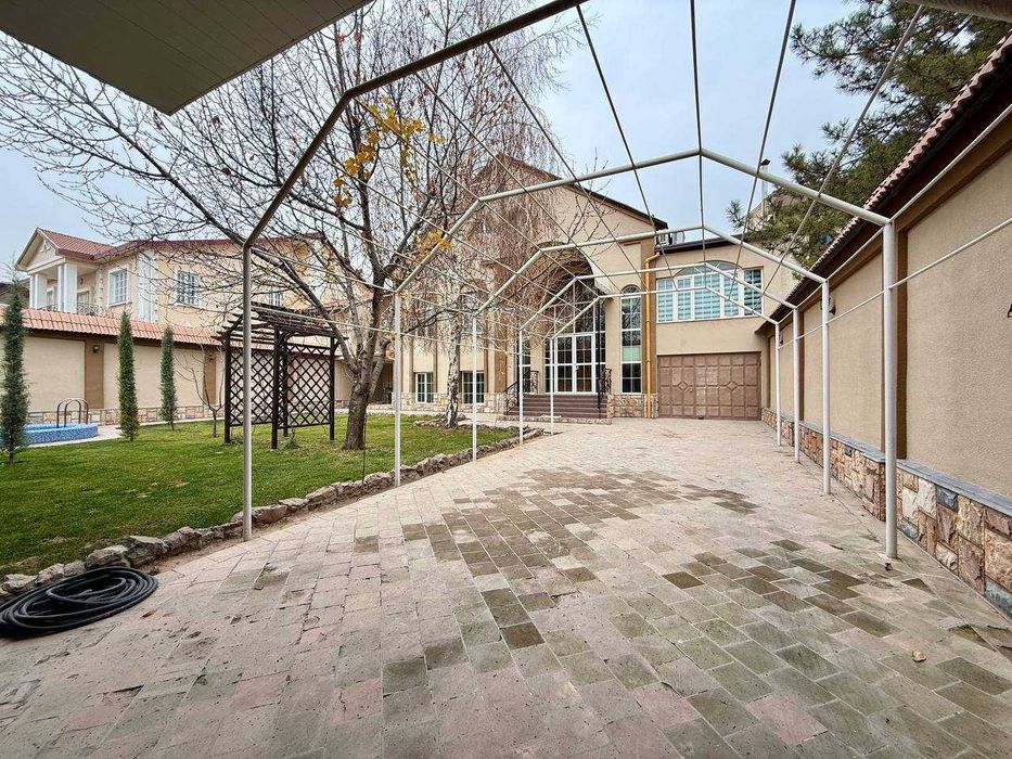 Дом 722 м², участок 8 соток, Юнусабад, Сампи, бассейн