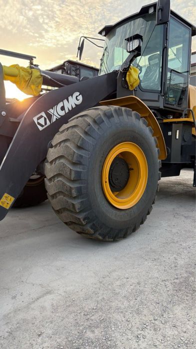 Pagurchik Xcmg LW300FN rechak