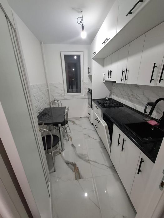 Inchiriez ap. 2 camere