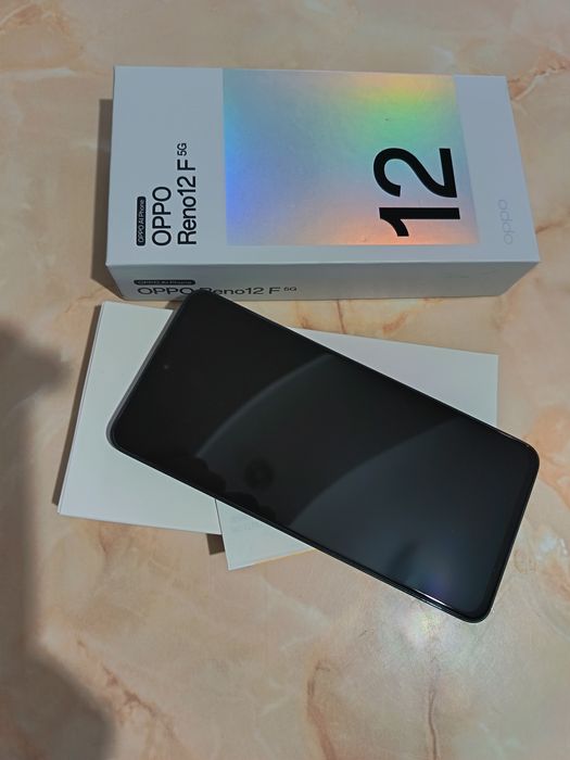 Vand Oppo Reno 12F 5G impecabil