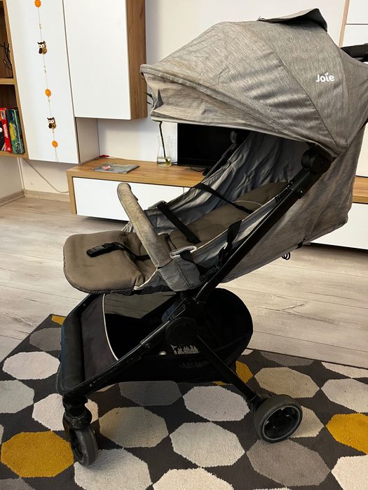 Carucior sport Joie Pact