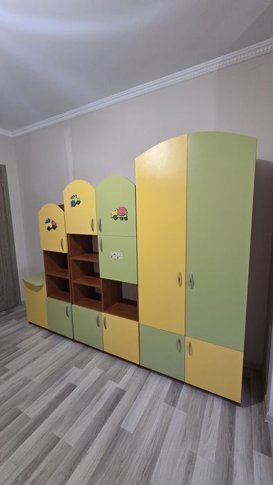 Детско обзавеждане , единично легло, гардероб,секция