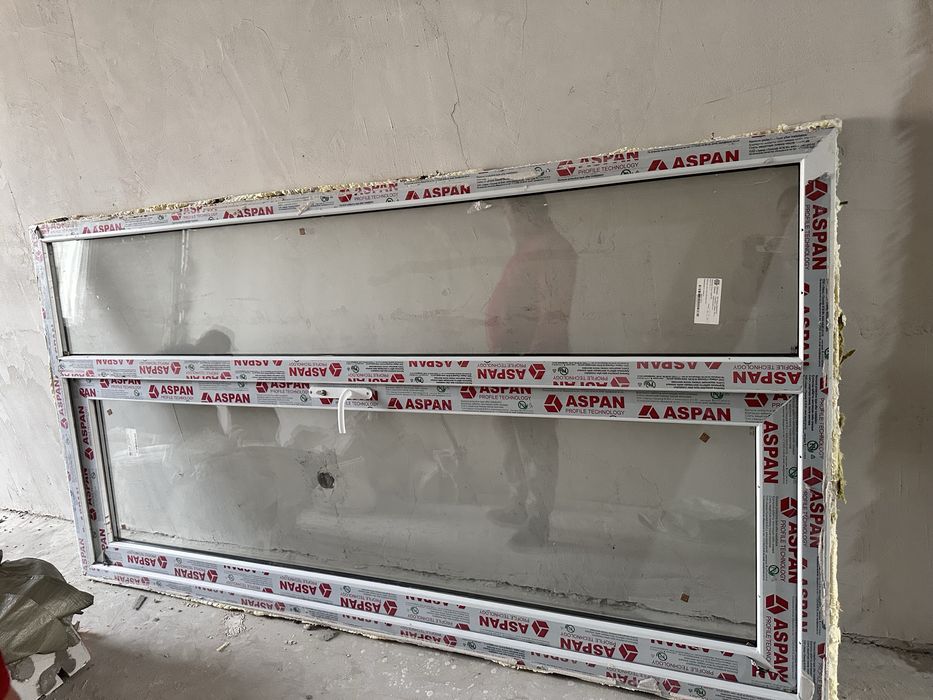 Пластиковый дверь