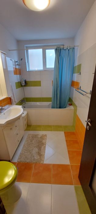 Închiriez apartament o cameră Florești