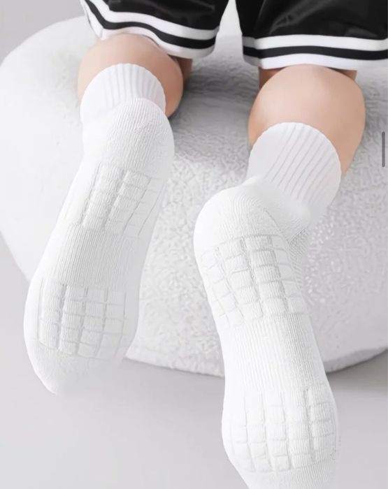 Продаю носки дышающие