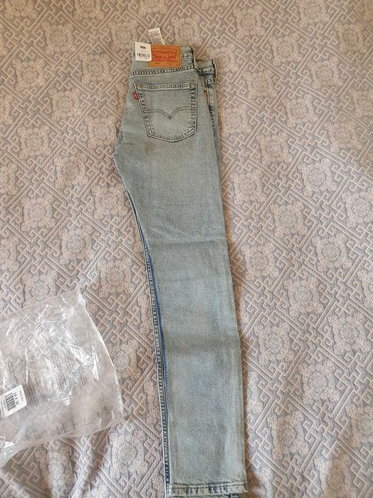 Оригинальные джинсы levis