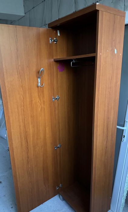 Dulap pentru hol cu oglindă