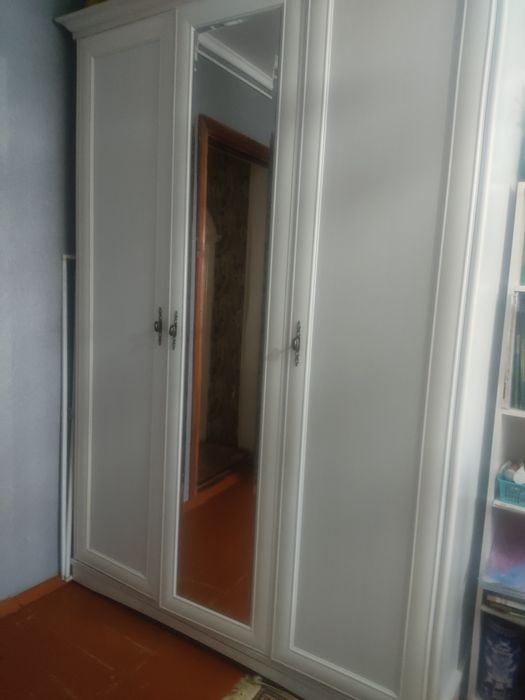 Продам , спальный гарнитур