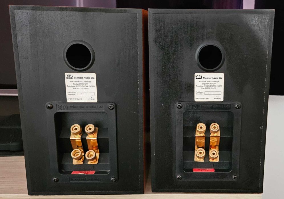 Monitor Audio Studio. 2 SE.
