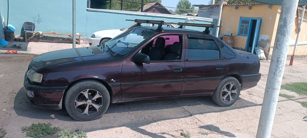 опел вектра обьем 1.6 1995 года