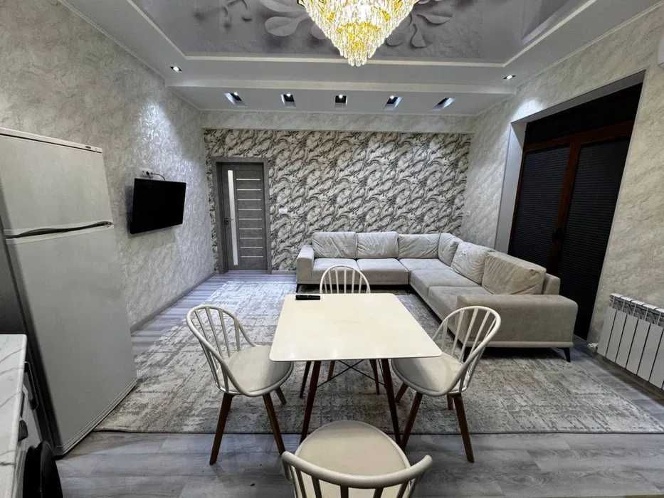 R10! Сдаётся квартира 2/2/9 на Чиланзарский ор-р Метро Чиланзар!