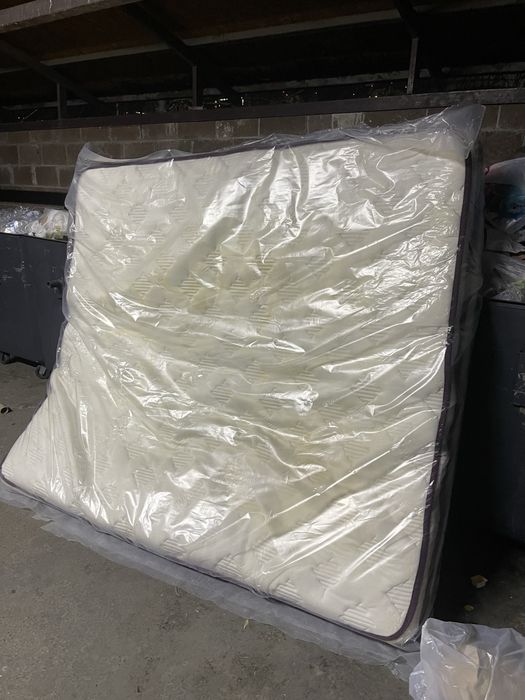 Матрас дешево использованный