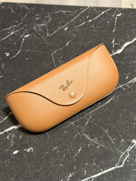 Ray ban meta кейс