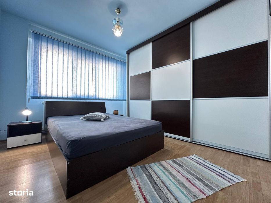 Apartament 3 camere, etaj intermediar