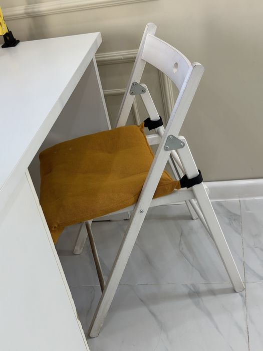 Маникюрный стол ПРОДАЮ