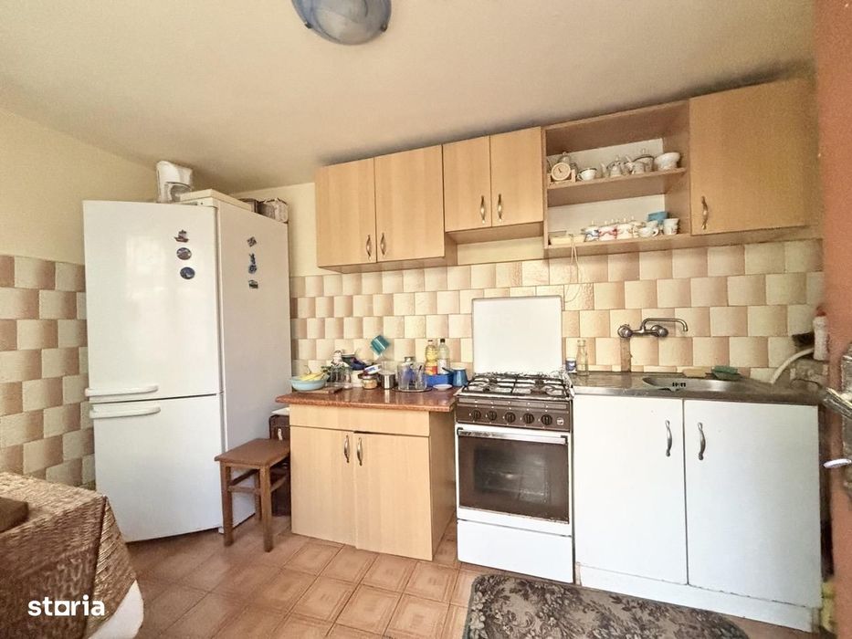 Casa cocheta pe un singur nivel, cu garaj si terasa – zona Cantemir